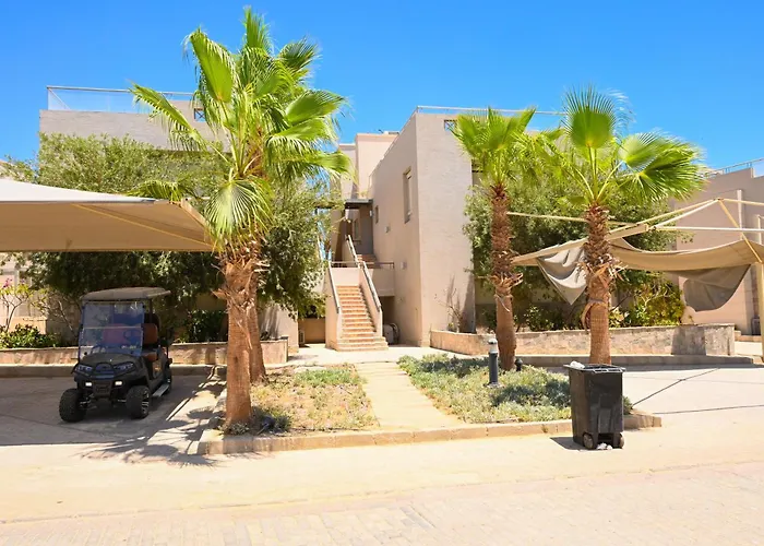 Apartment 3bdr Direct On Swimming Pool-ein Bay Sokhna *